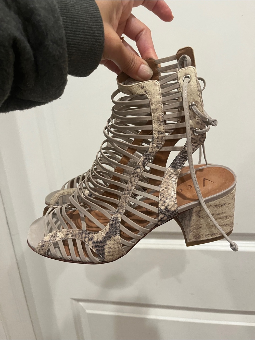 Vicenza 7 Taupe Snake-Print Strappy Block Heel Sandals new